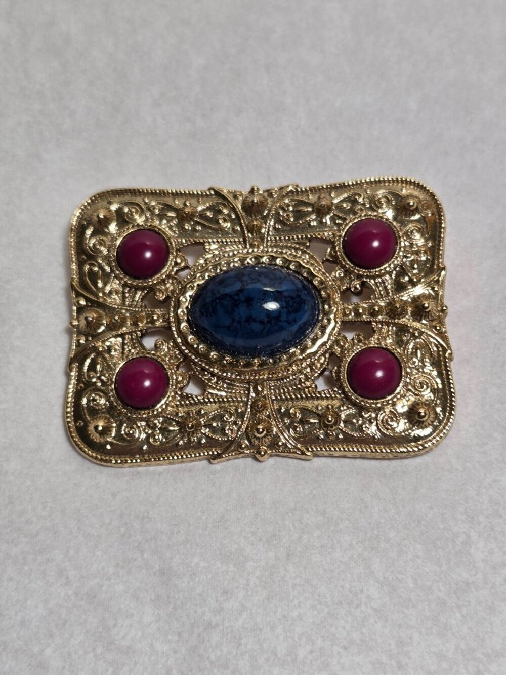 1928 Cabochon Pin Brooch